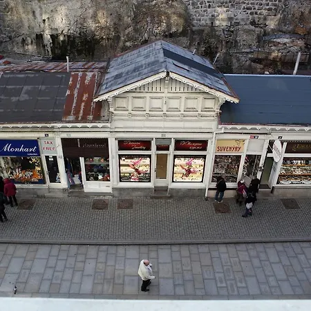 7k - Lazenska Karlovy Vary